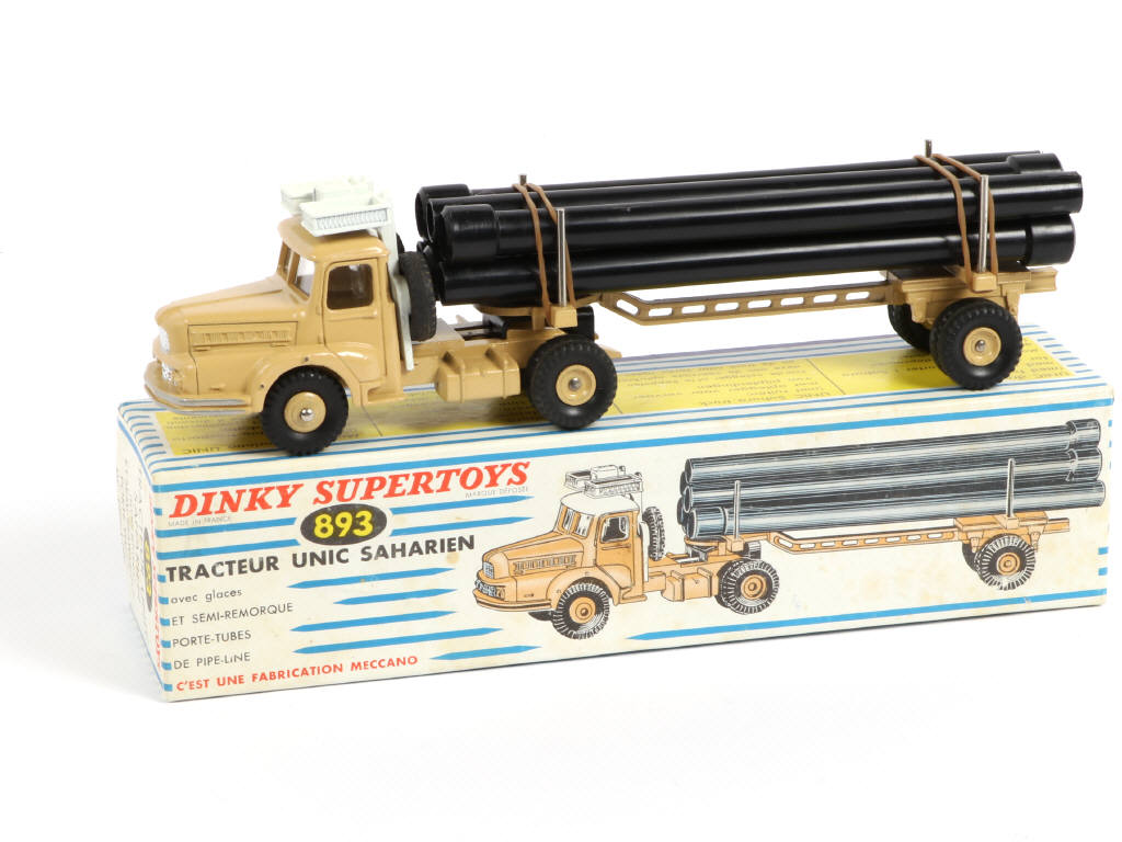 Lot 65 - DINKY TOYS (FRANCE) (1)