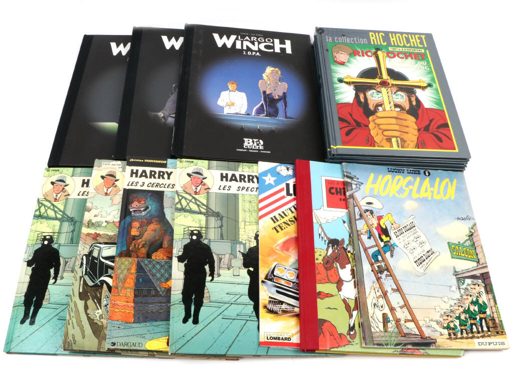 Lot 178 - DIVERS (15)