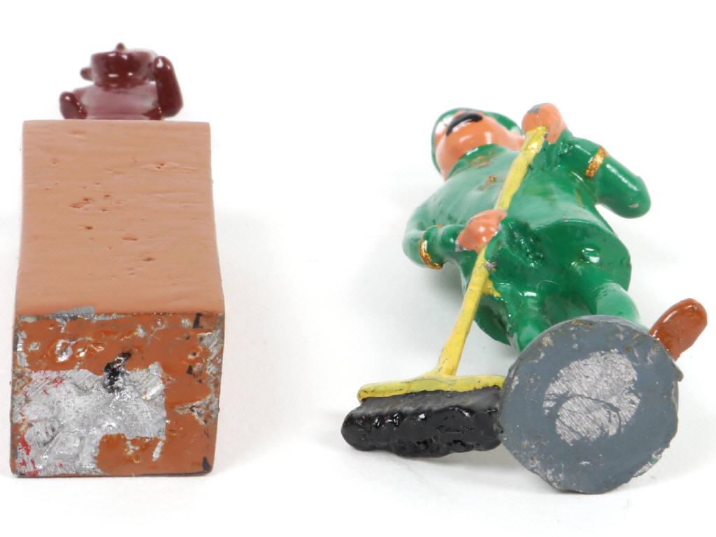 Lot 29 - PIXI (FRANCE) (1)