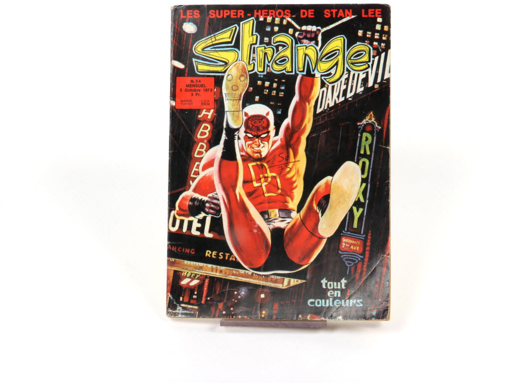 Lot 121 - EDITIONS LUG (FRANCE) (1)