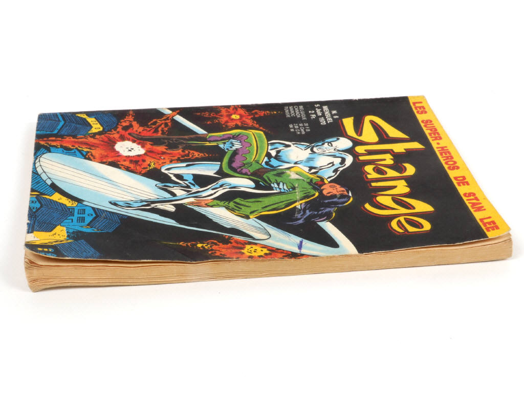 Lot 111 - EDITIONS LUG (FRANCE) (1)
