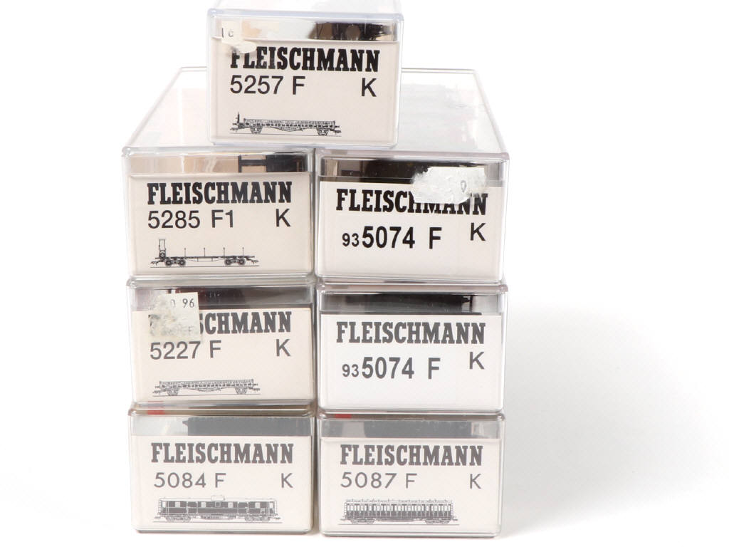 Lot 47 - FLEISCHMANN 'HO' (ALLEMAGNE) (7)