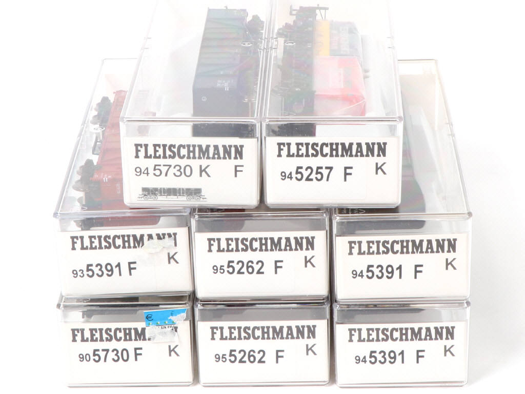 Lot 49 - FLEISCHMANN 'HO' (ALLEMAGNE) (8)