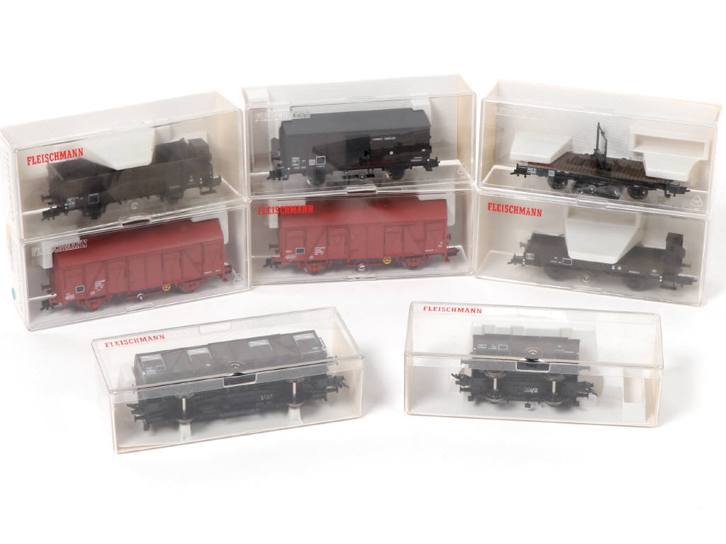 Lot 51 - FLEISCHMANN 'HO' (ALLEMAGNE) (8)