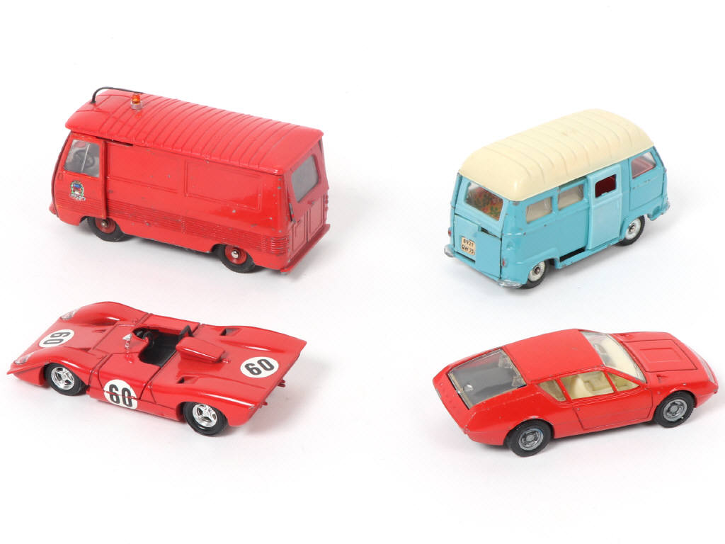 Lot 207 - DINKY TOYS (FRANCE) (4)