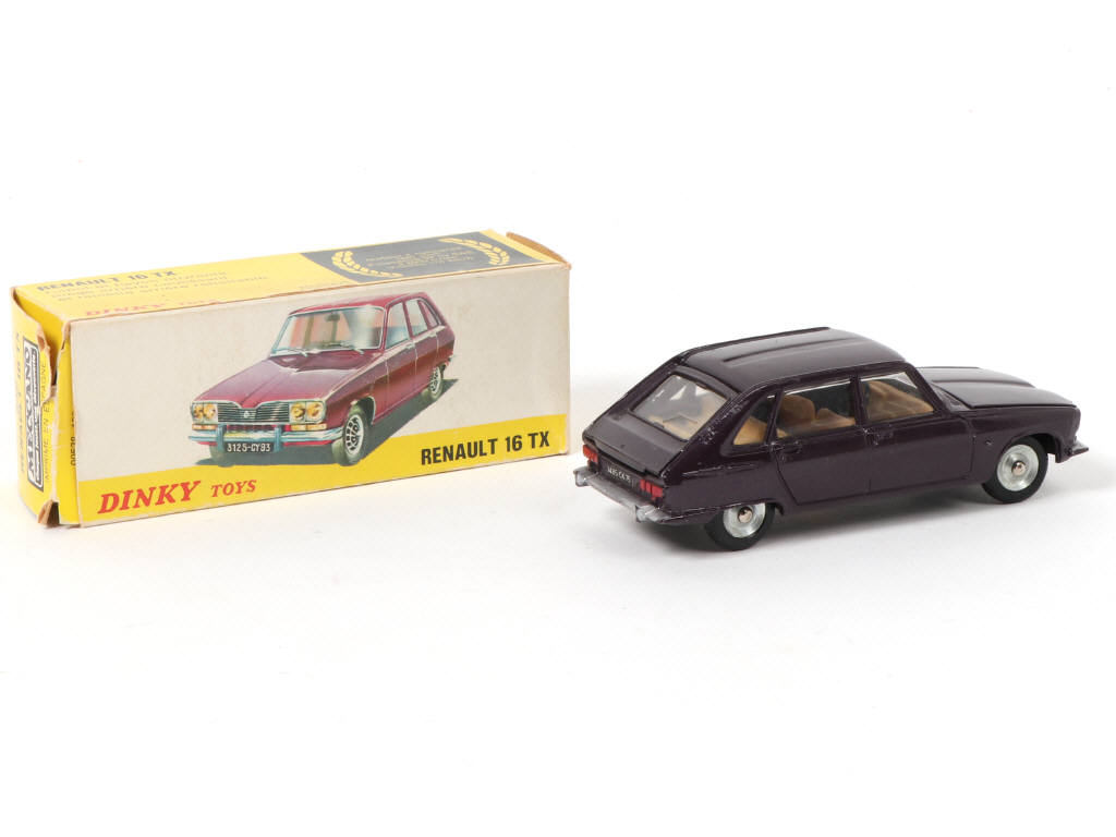 Lot 189 - DINKY TOYS (FRANCE) (1)