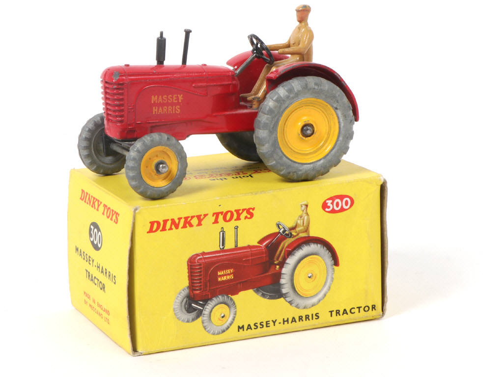 Lot 178 - DINKY TOYS (GB) (1)