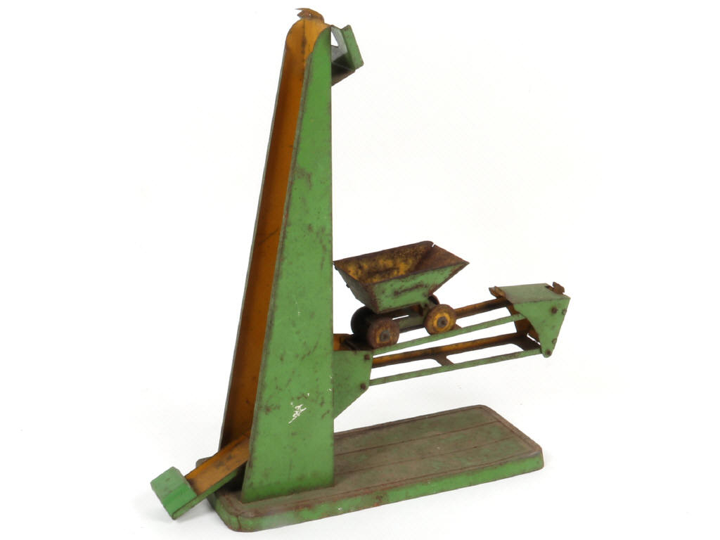 Lot 36 - DIVERS (4)