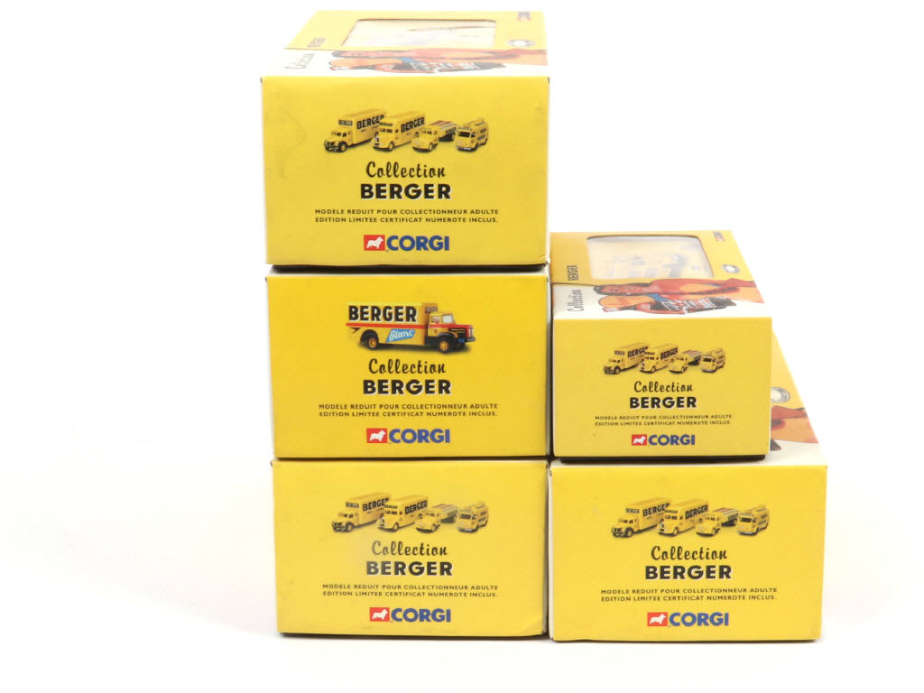 Lot 219 - CORGI TOYS (GB) (5)