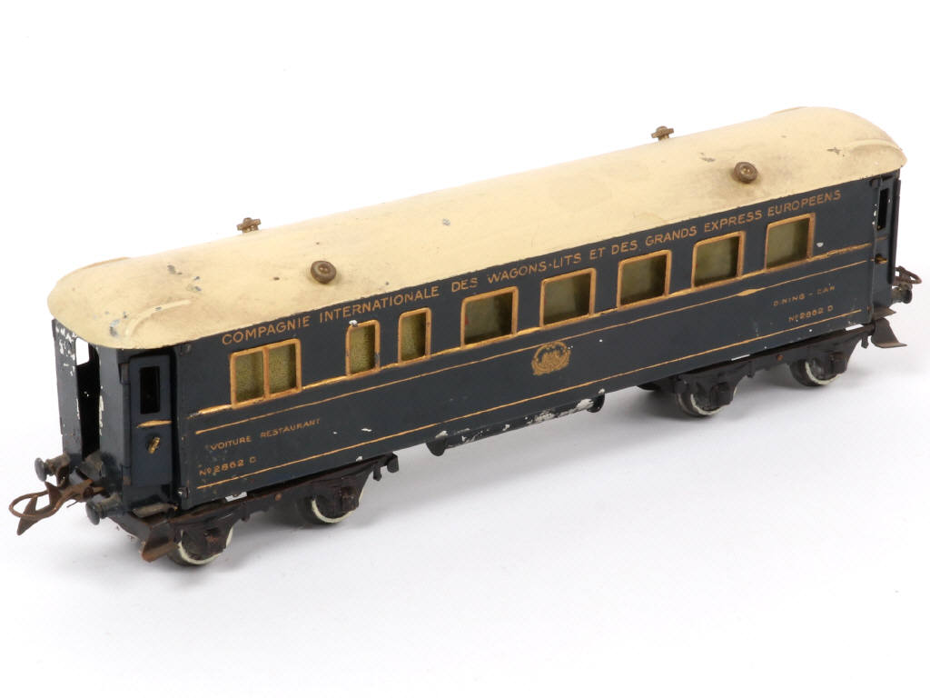 Lot 37 - HORNBY 'O' (FRANCE) (1)