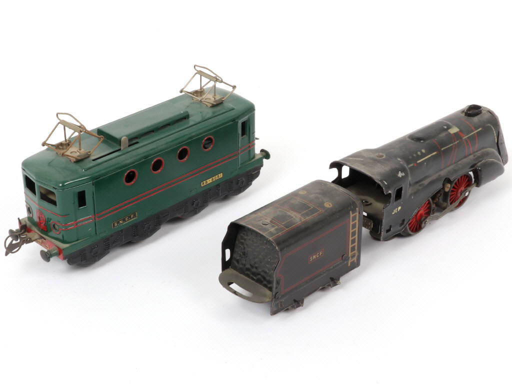 Lot 26 - DIVERS 'O' (FRANCE) (2)