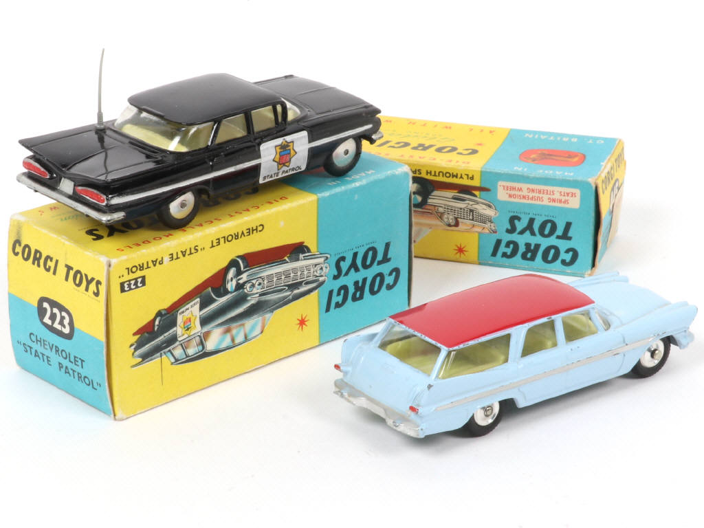 Lot 205 - CORGI TOYS (GB) (2)