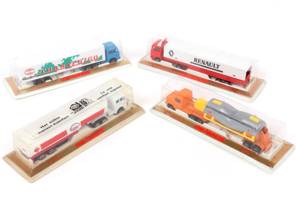 Lot 299 - MAJORETTE (FRANCE) (4)