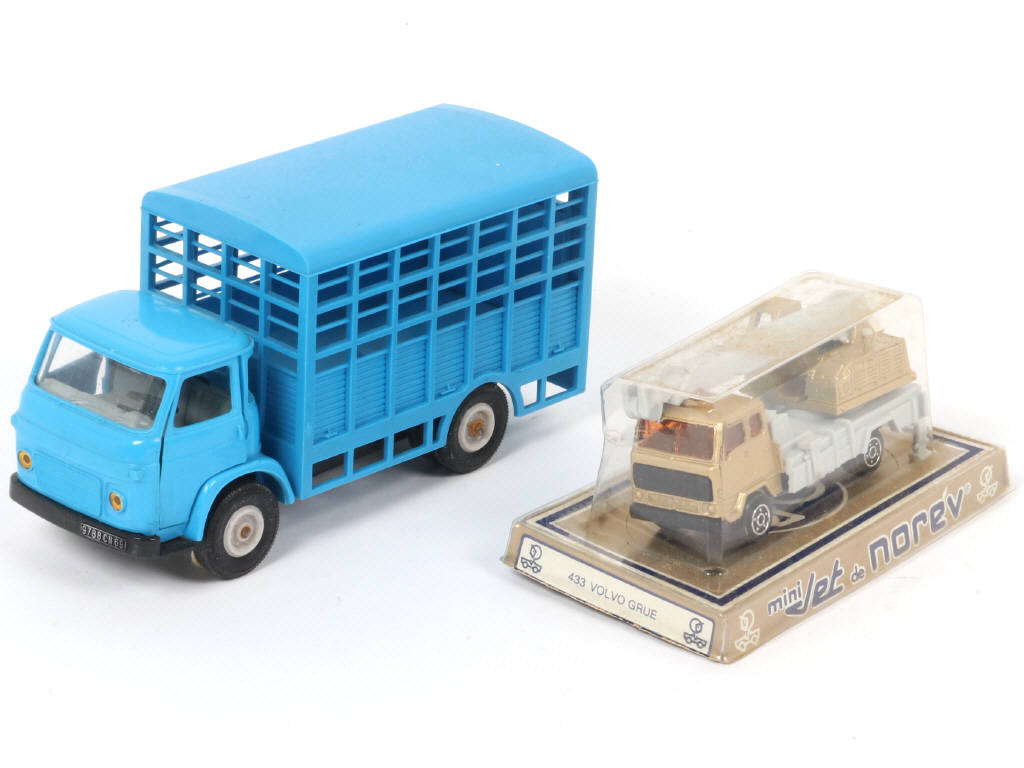 Lot 276 - NOREV - MINI JET (FRANCE) (2)