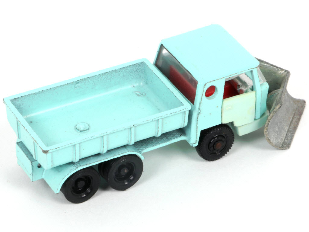 Lot 40 - MAJORETTE (FRANCE) (1)