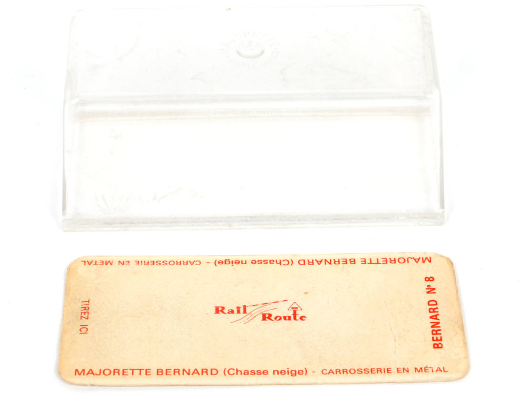 Lot 40 - MAJORETTE (FRANCE) (1)