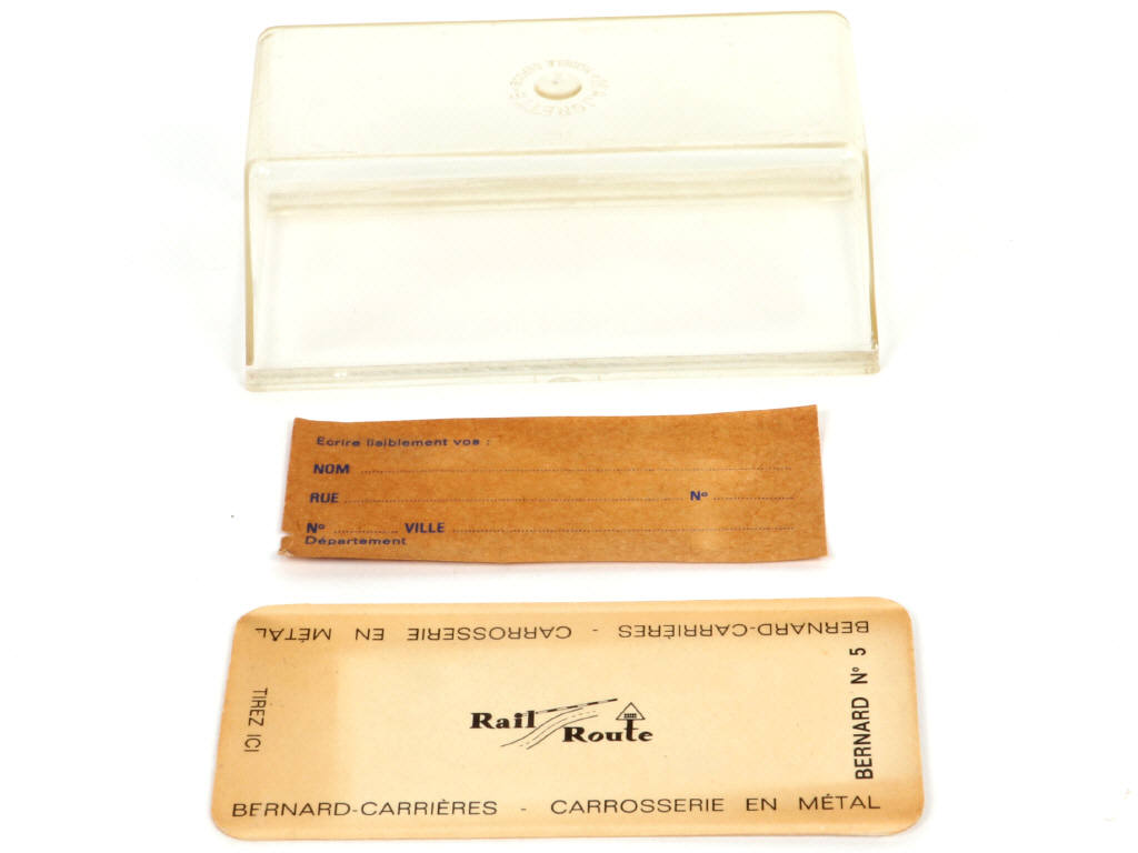 Lot 46 - MAJORETTE (FRANCE) (1)