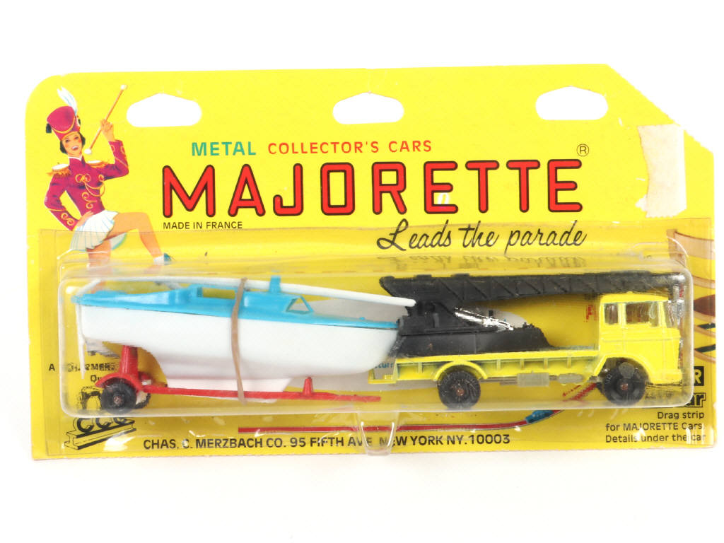 Lot 67 - MAJORETTE (FRANCE) (1)