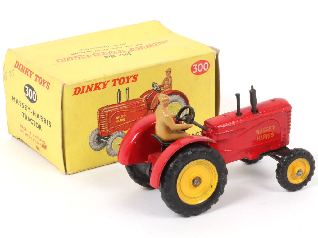 Lot 643 - DINKY TOYS (GB) (1)