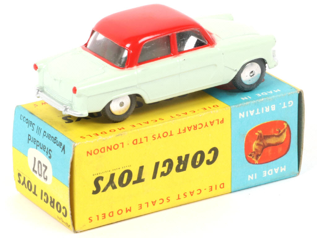 Lot 394 - CORGI TOYS (GB) (1)