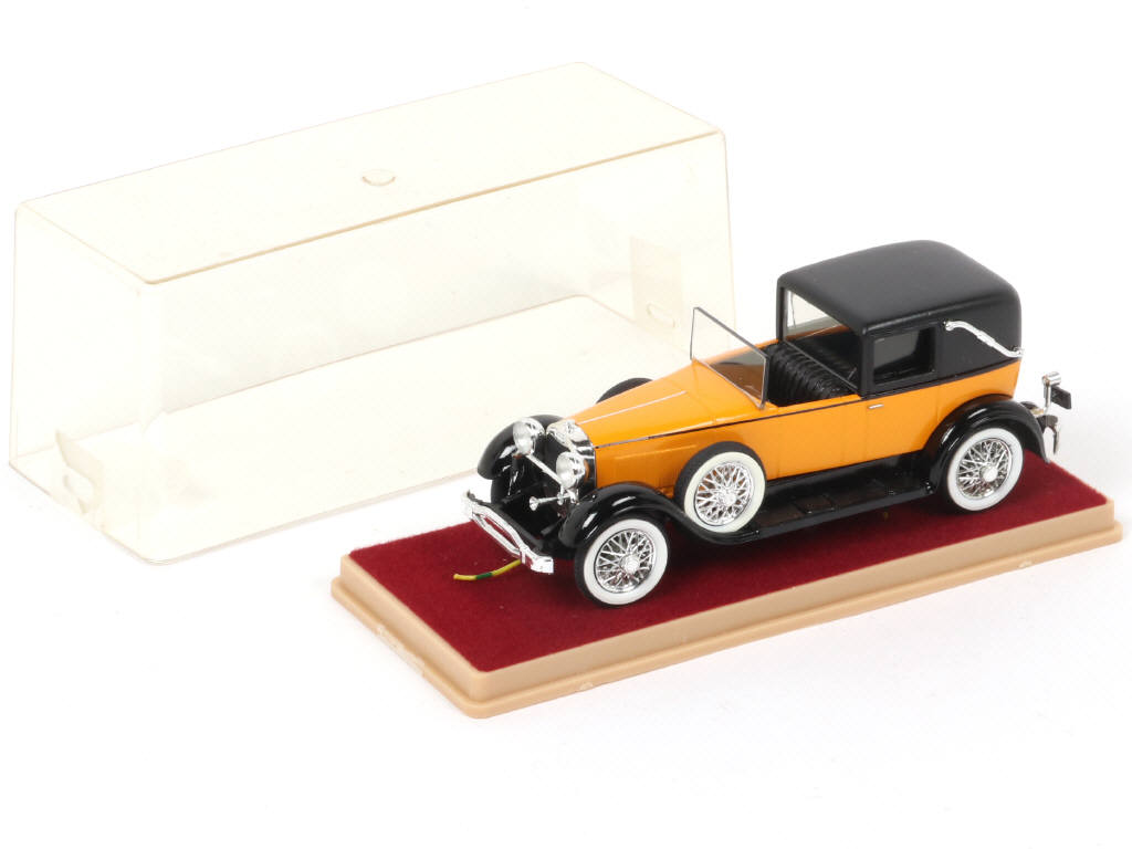 Lot 414 - ELEGANCE (FRANCE) (1)