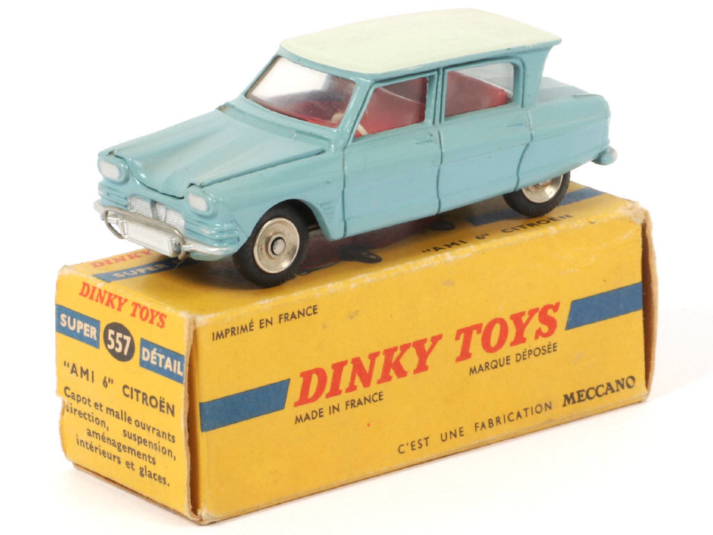 Lot 552 - DINKY TOYS (FRANCE) (1)