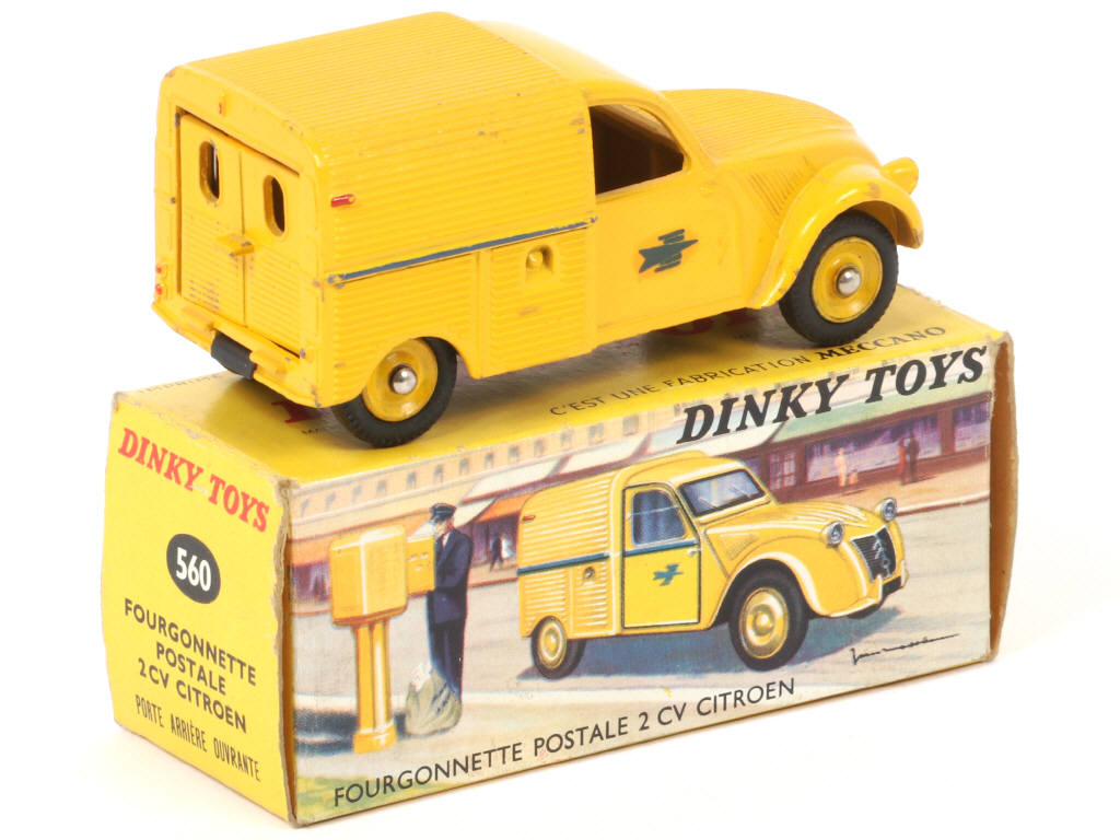 Lot 549 - DINKY TOYS (FRANCE) (1)
