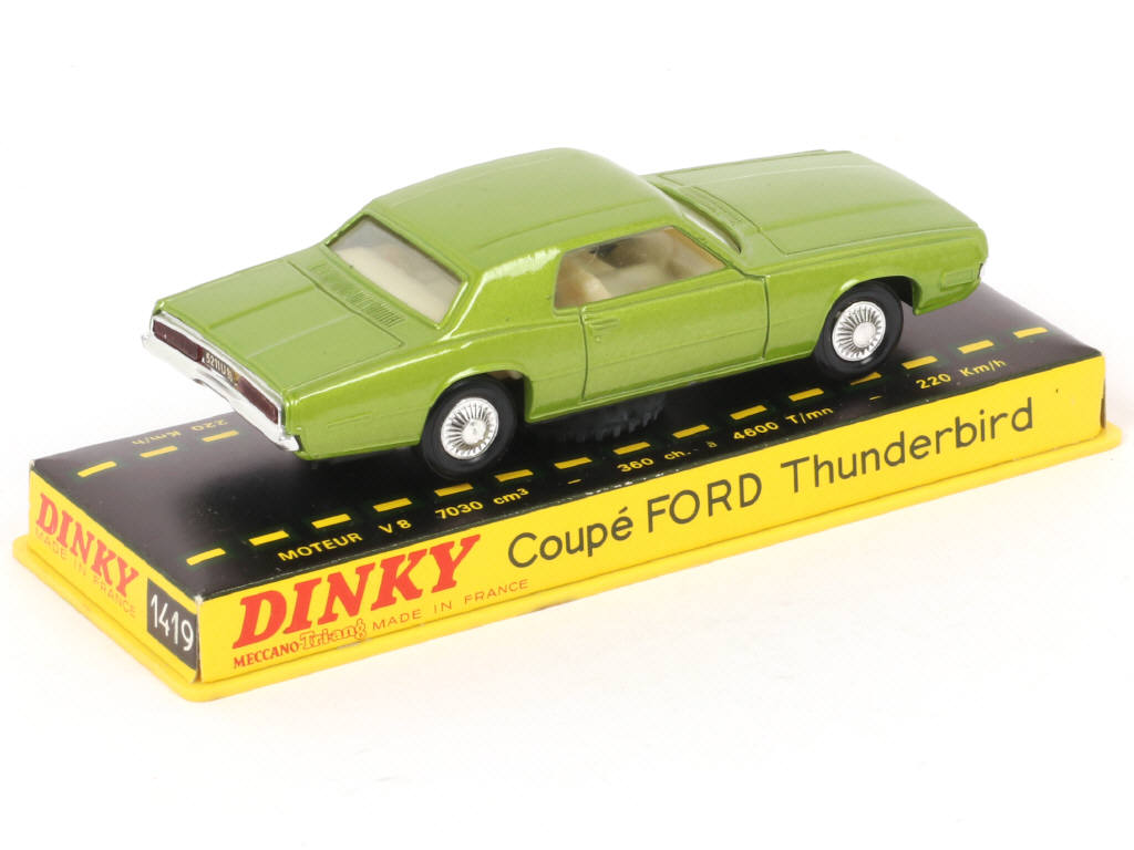 Lot 582 - DINKY TOYS (FRANCE) (1)