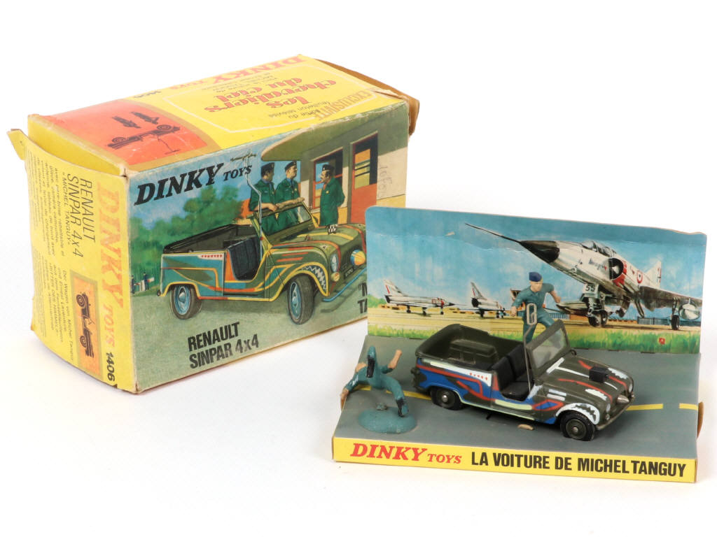Lot 533 - DINKY TOYS (FRANCE) (1)