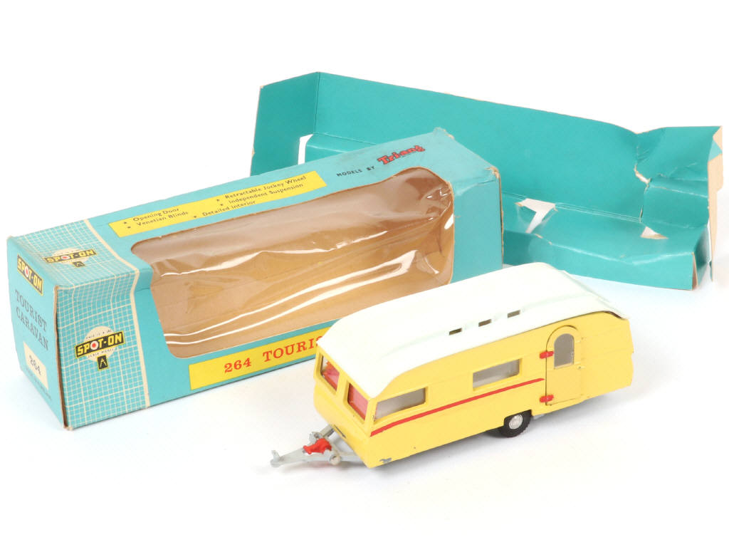 Lot 387 - SPOT-ON (GB) (1)