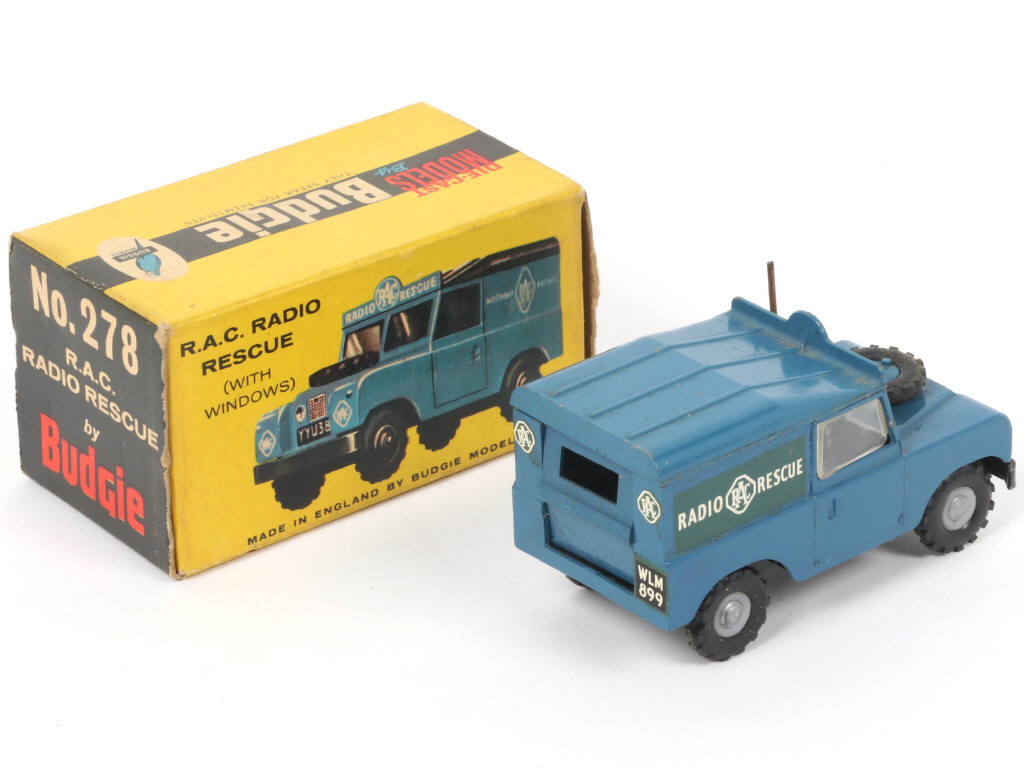 Lot 353 - BUDGIE MODELS (GB) (1)