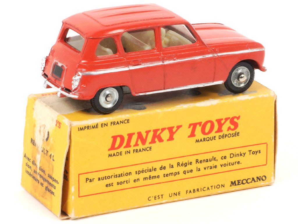 Lot 527 - DINKY TOYS (FRANCE) (1)