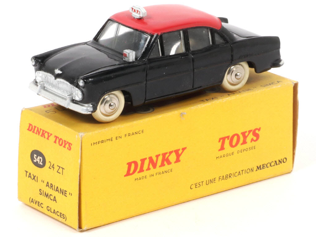 Lot 525 - DINKY TOYS (FRANCE) (1)