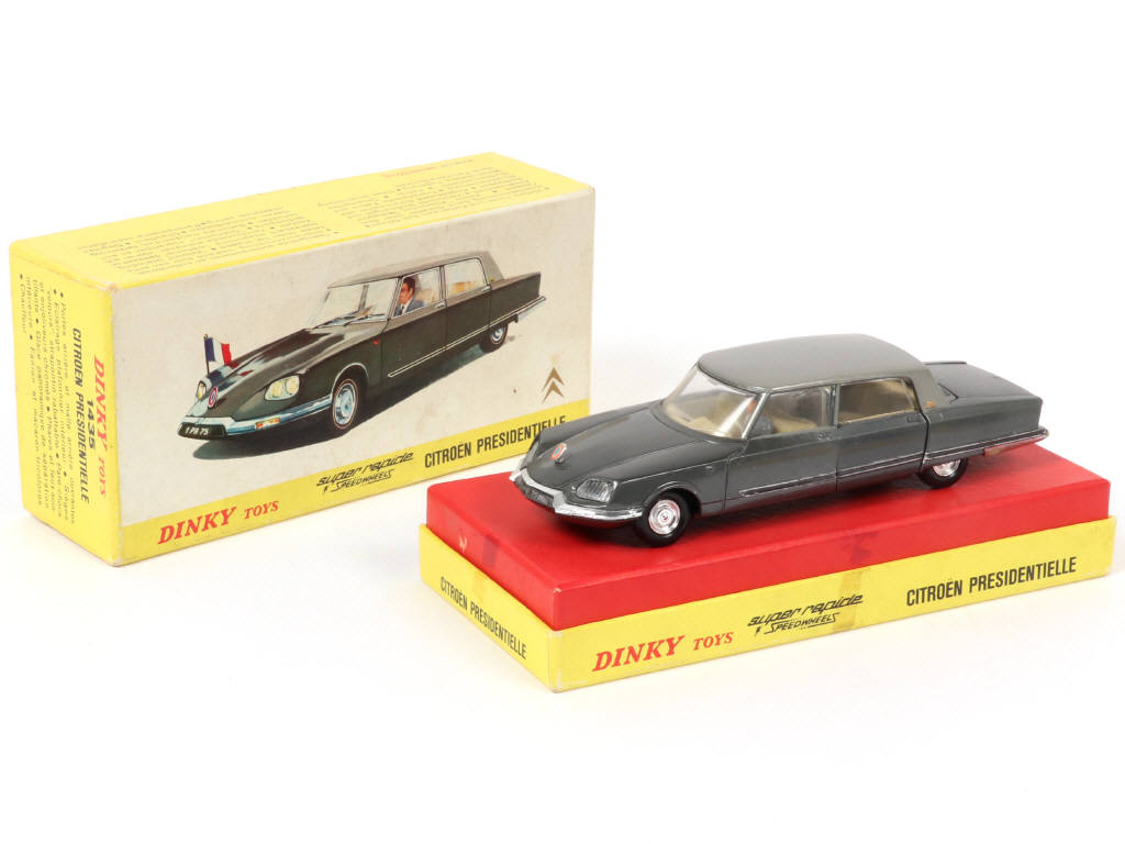 Lot 560 - DINKY TOYS (FRANCE) (1)