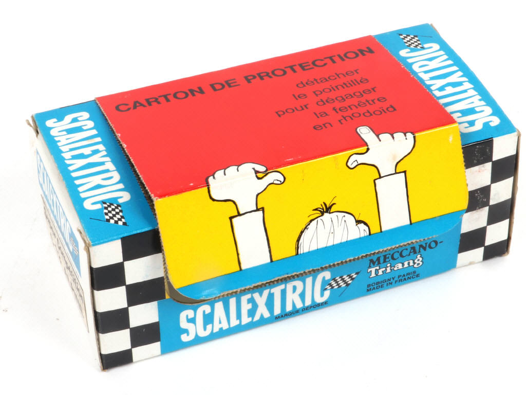 Lot 26 - SCALEXTRIC (FRANCE) (1)