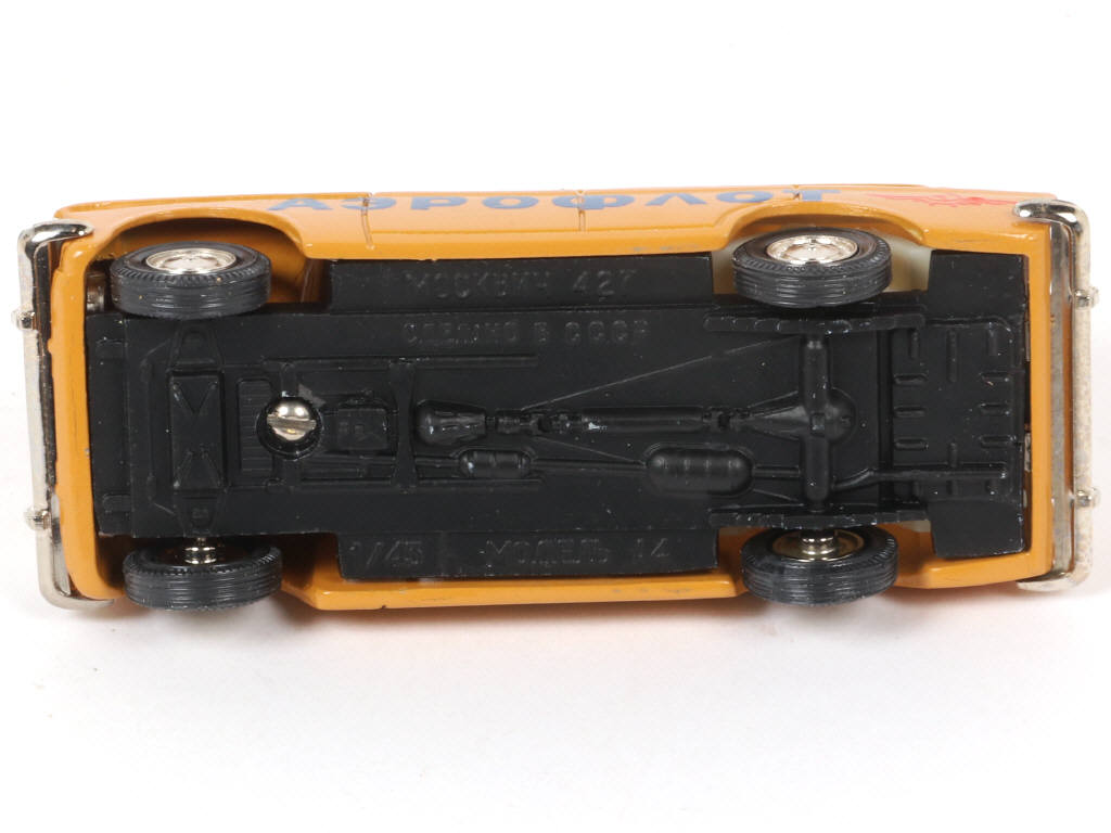 Lot 142 - NOVOEXPORT (URSS) (1)