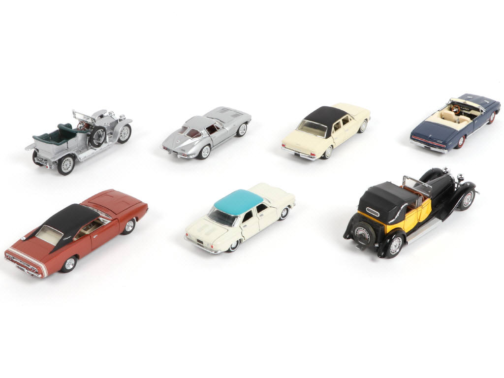 Lot 104 - FRANKLIN MINT (USA) (7)