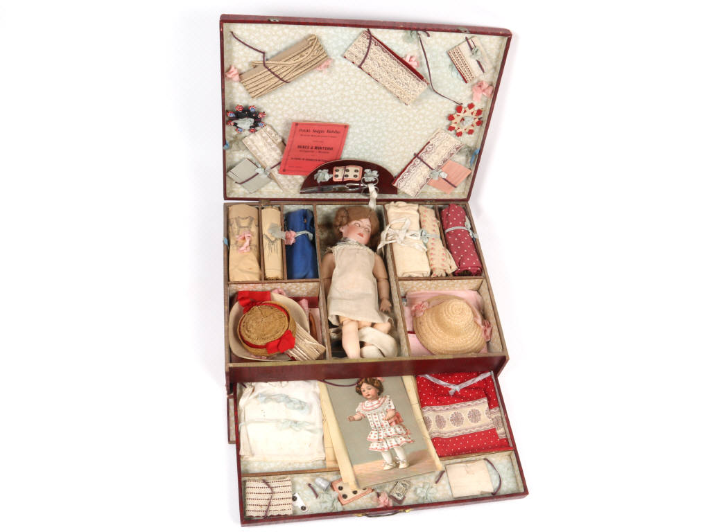 Lot 21 - W-CO PARIS (FRANCE) (1)