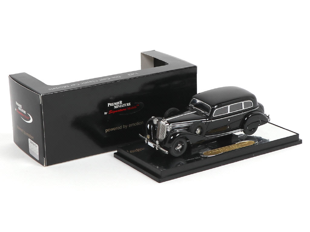 Lot 100 - SIGNATURE MODELS (CHINE) (1)