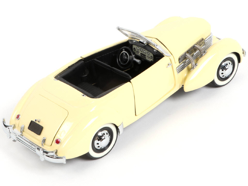 Lot 130 - FRANKLIN MINT (USA) (1)