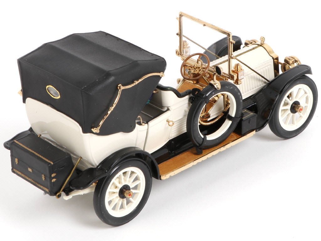Lot 119 - FRANKLIN MINT (USA) (1)