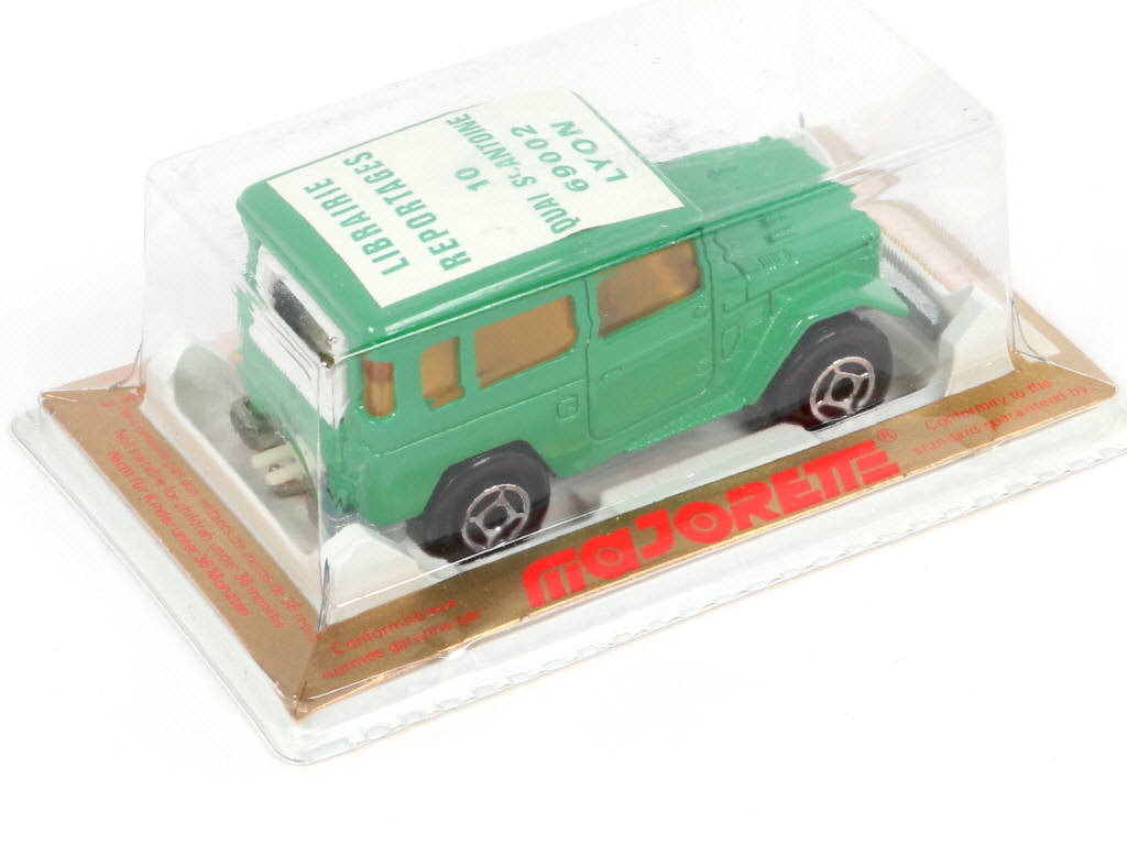 Lot 155 - MAJORETTE (FRANCE) (1)