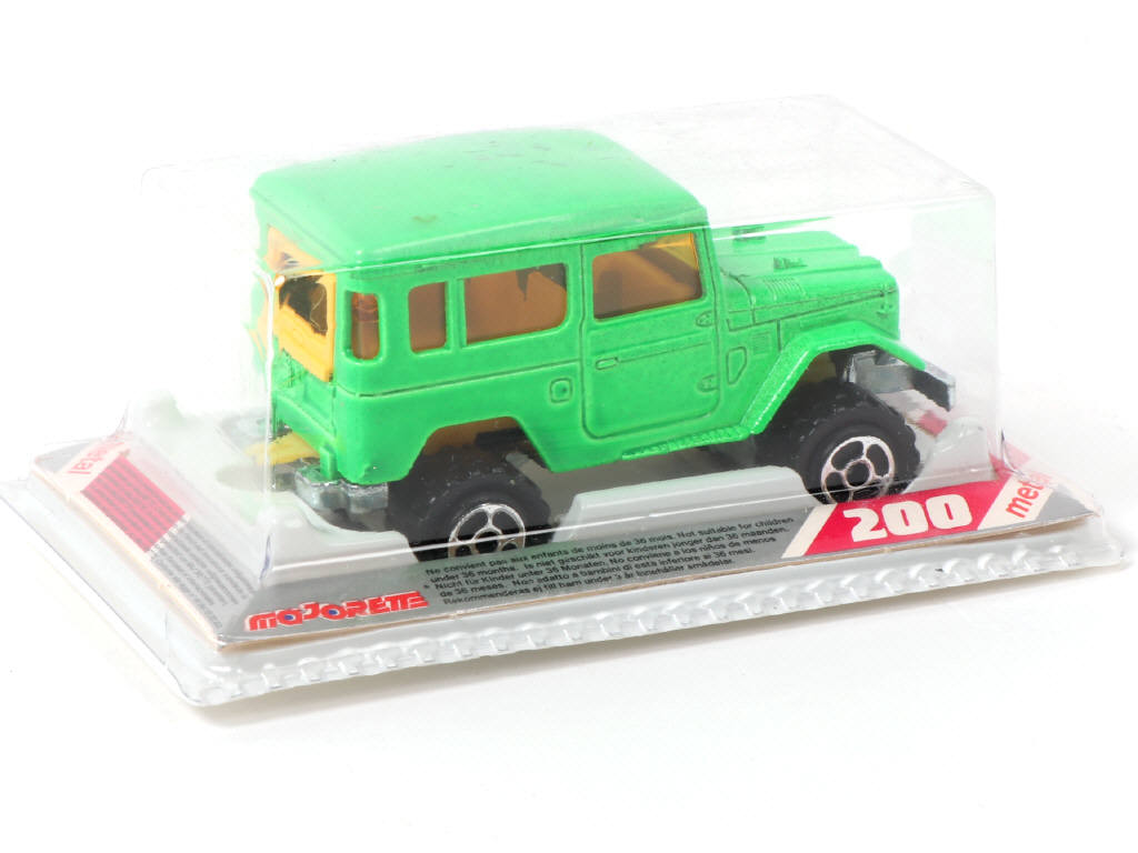 Lot 156 - MAJORETTE (FRANCE) (1)