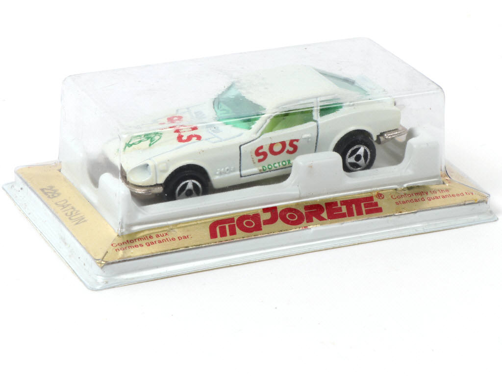 Lot 84 - MAJORETTE (FRANCE) (1)