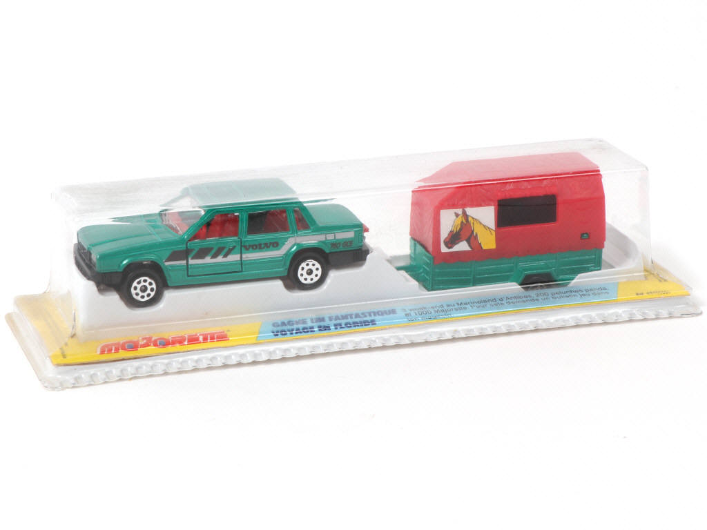 Lot 9 - MAJORETTE (FRANCE) (1)