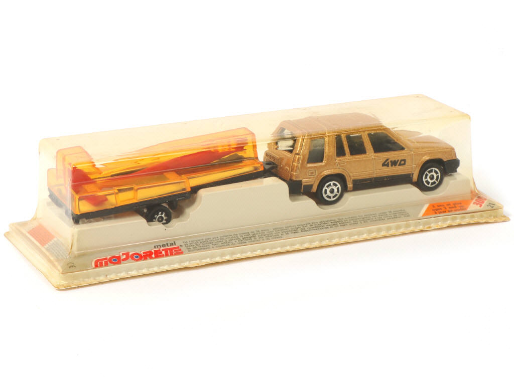 Lot 203 - MAJORETTE (FRANCE) (1)