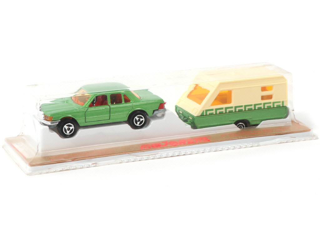 Lot 210 - MAJORETTE (FRANCE) (1)