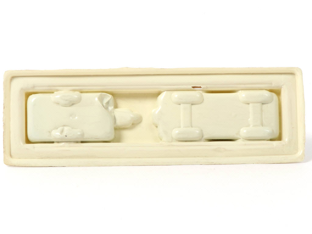 Lot 205 - MAJORETTE (FRANCE) (1)