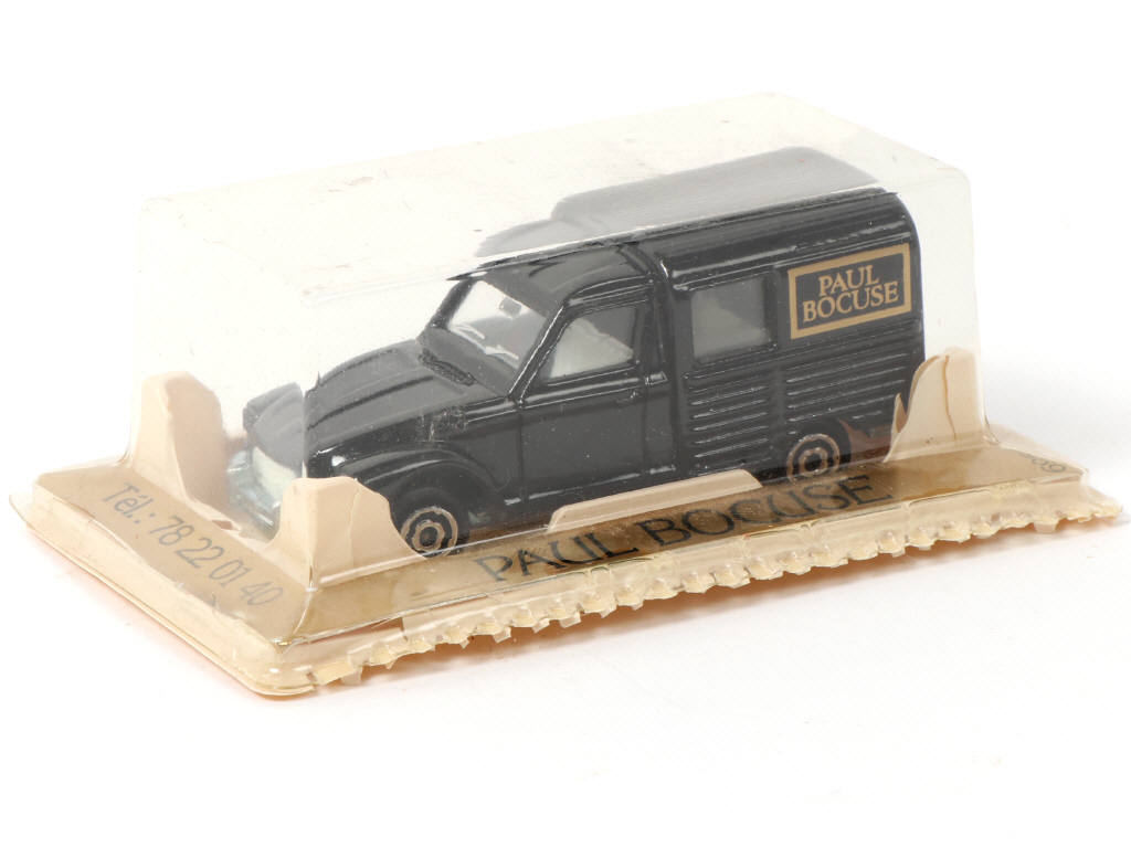 Lot 96 - MAJORETTE (FRANCE) (1)