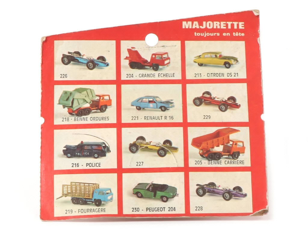 Lot 97 - MAJORETTE (FRANCE) (1)